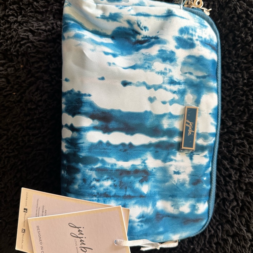 JuJuBe Be Set NWT Simply Shibori